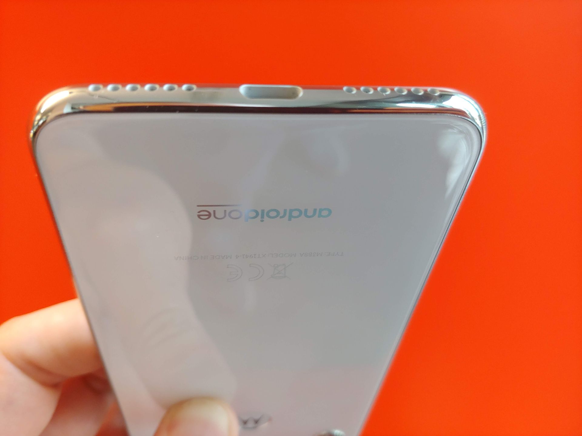 Motorola One. Jest śliczna, tania i zaskakująco mocna. Pierwsze wrażenia 6