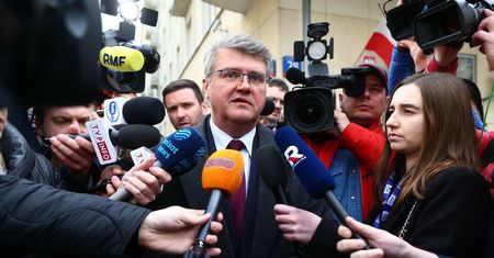 "Nie przyjąłem do wiadomości". Kamiński i Wąsik wyszli z prokuratury