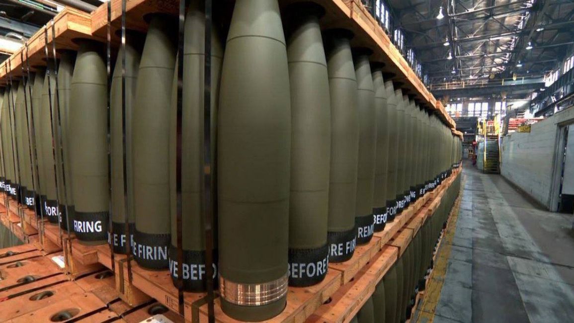 Wyprodukowane pociski artyleryjskie kal. 155 mm.