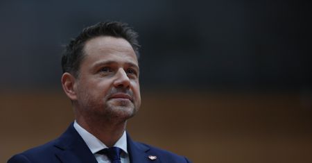 "Nie jest w stanie się pogodzić". Mocne słowa do Sikorskiego