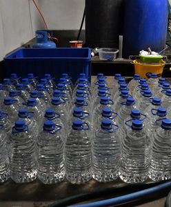 Zlikwidowano nielegalną bimbrownię. Policja zarekwirowała alkohol wart 60 tys. zł