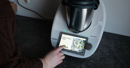 Polacy pokochali niemieckiego Thermomixa. Wydają na niego małą fortunę