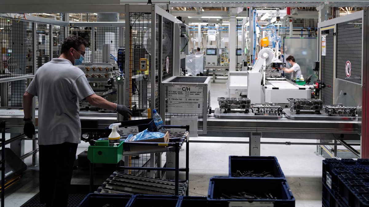 Od początku marca większość firm ma znacznie mniej zamówień. W tej sytuacji pełna obsada pracowników nie jest potrzebna 