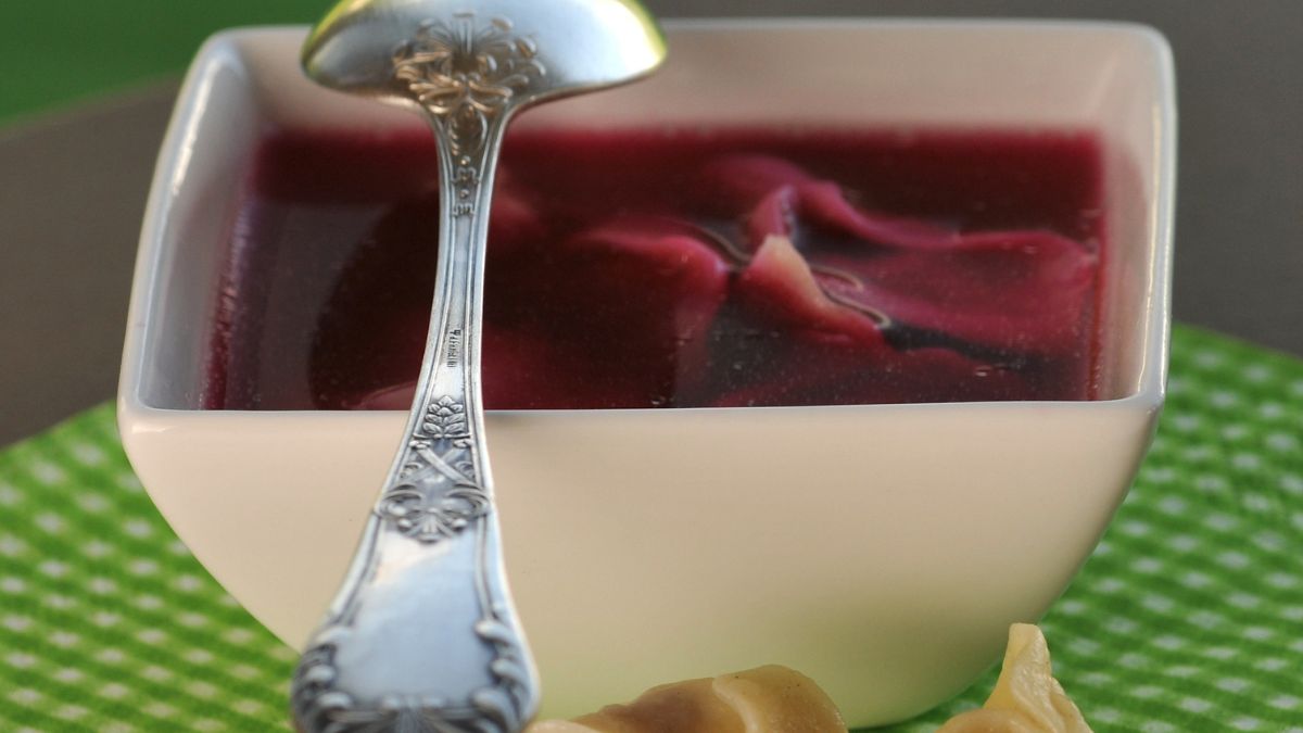 Zobacz, jak przygotować najlepszy barszcz wigilijny 