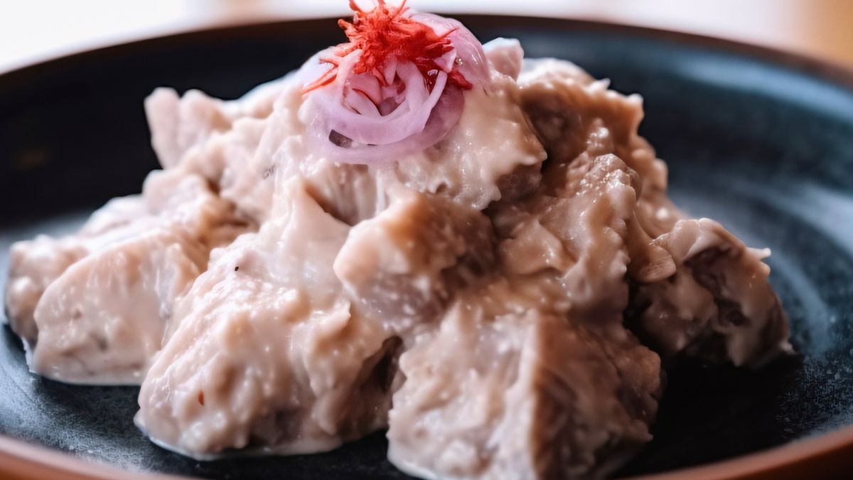 Fermentowane mięso rekina serwuje się jako przekąskę