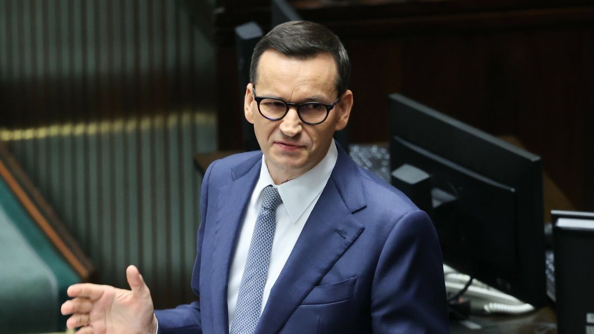 Posiedzenie Sejmu 11 grudnia
Fot. Piotr Molecki/East News, Warszawa, 11.12.2023. Cd. 1 posiedzenia Sejmu X kadencji. Expose premiera Mateusza Morawieckiego i glosowanie nad wotum zaufania dla jego rzadu.
N/z: premier Mateusz Morawiecki odpowiada na pytania poslow.
Piotr Molecki