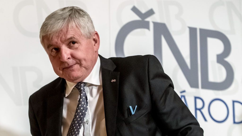 Czech Central Bank Ends Swiss Style Currency Cap Triggering Jump In KorunaJiri Rusnok, governor of the Czech central bank, exits after speaking at a news conference in Prague, Czech Republic, on Thursday, April 6, 2017. The Czech central bank cut its currency loose from a one-sided peg against the euro, setting in motion a trade that drew billions of dollars in foreign investment into the bond market and spurring the koruna to its strongest level since 2013. Photographer: Martin Divisek/Bloomberg via Getty ImagesBloombergMacro Economics, Central Bank, Finance, TOPNEWS, Financial