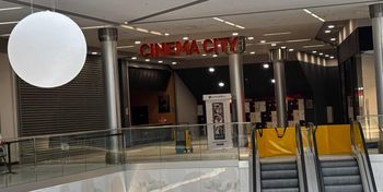 Toruń: Plaza po katastrofie. Tak dziś wygląda zamknięta część galerii