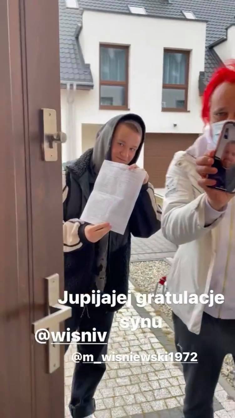 Michał Wiśniewski i Mandaryna świętują zdane prawo jazdy Xaviera