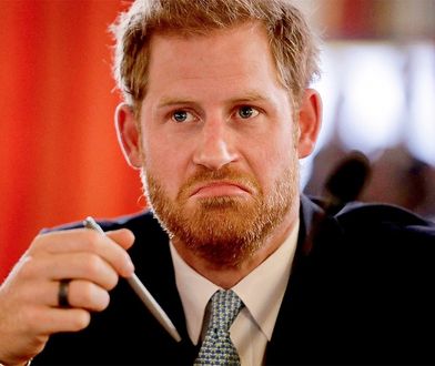 Książę William aż kipi ze złości. Harry przyznał się, że kłamał