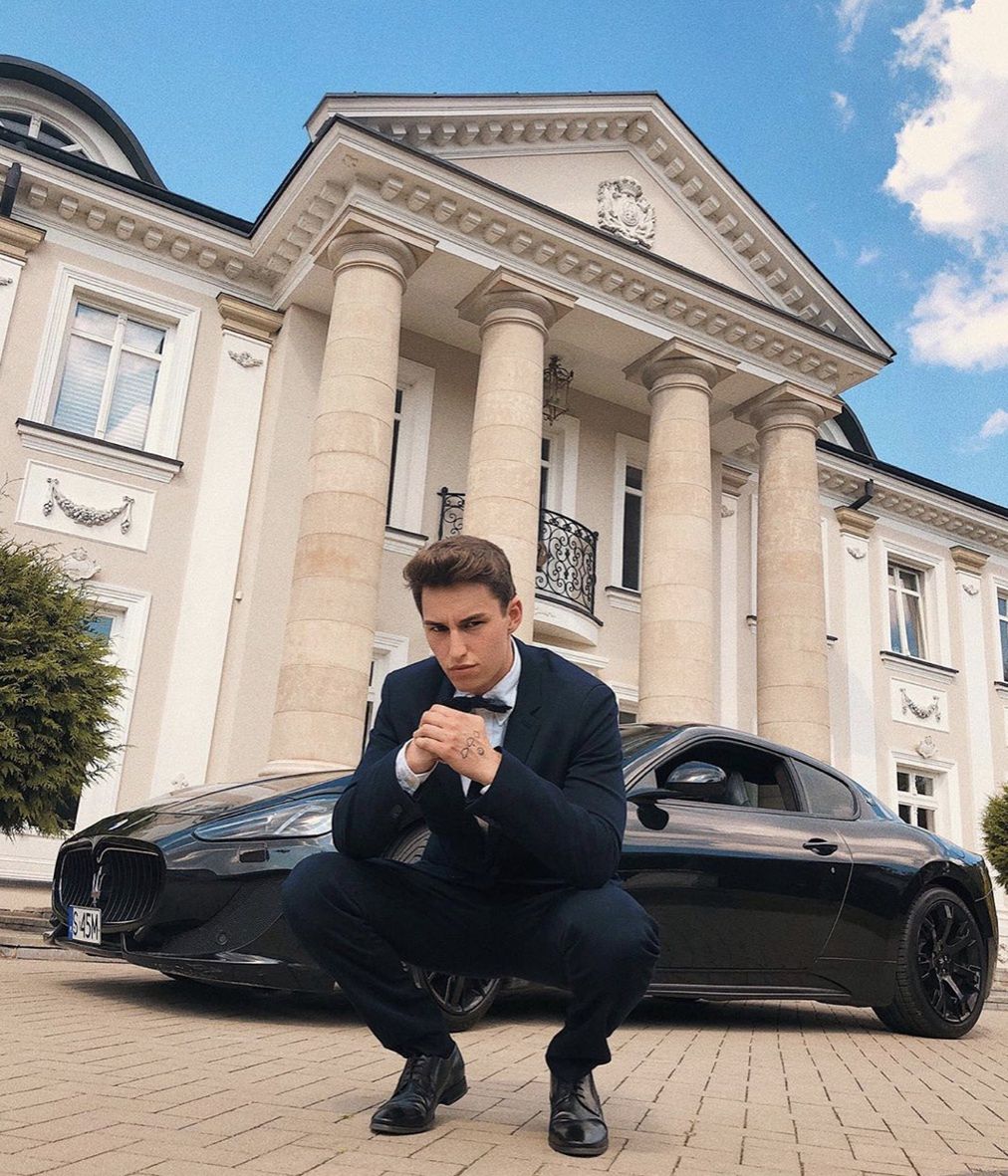 Marcin Dubiel poucza fanów: "Sam nie jestem święty"