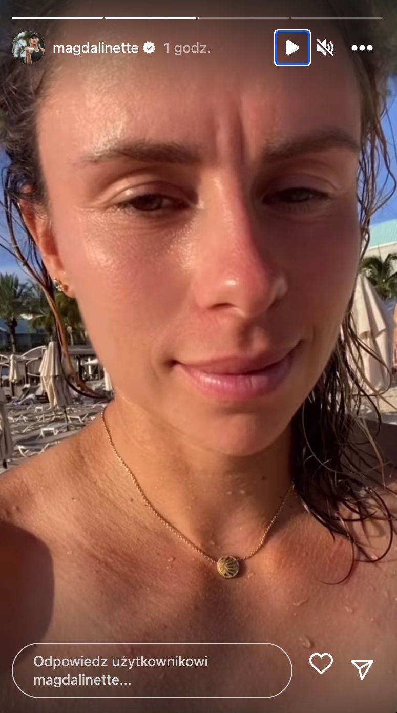 Magda Linette na plaży