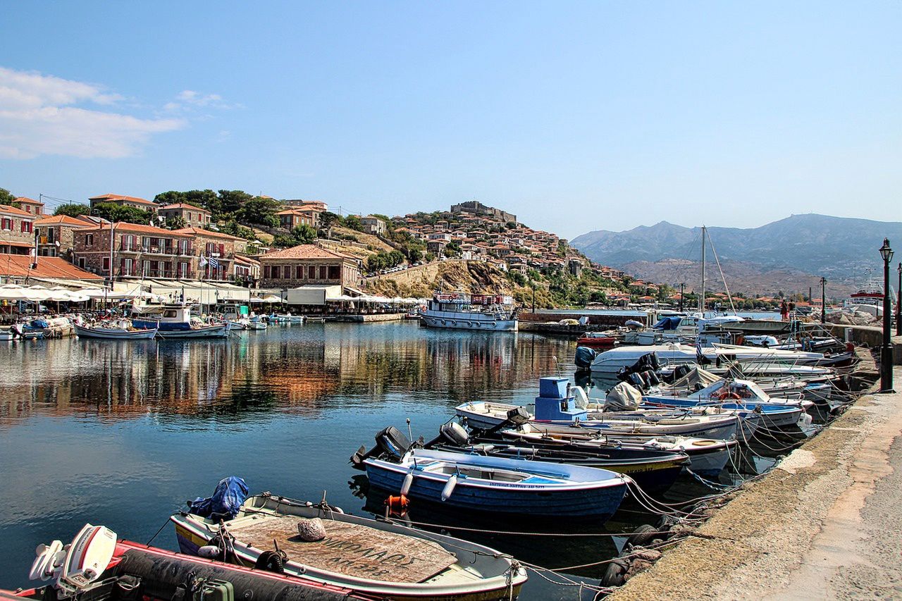 Lesbos island sees unprecedented tourist surge, tests infrastructure