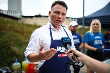 Mentzen ostro o Nawrockim. "Bardzo duży błąd"