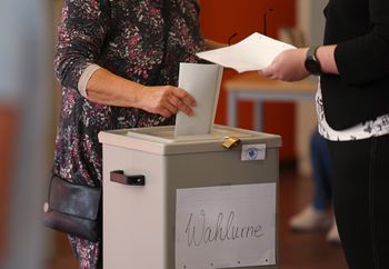 Wielki sprawdzian dla Merza. Kolejny land poszedł do urn