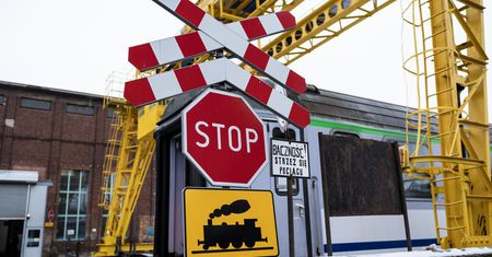 Nowy rozkład na kolei. Ekspert wskazuje historyczną zmianę i uderza w PKP PLK