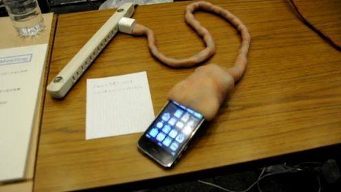 Żyjąca ładowarka do iPhone'a [wideo] 1