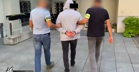 Wystawiali lewe faktury. Siedem osób w rękach policji