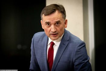 Przyszłość Ziobry w PiS. Polacy ocenili. Najnowszy sondaż