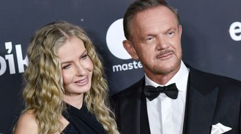 Cezary Pazura nie chciał pracować z żoną. "Nie był przekonany"