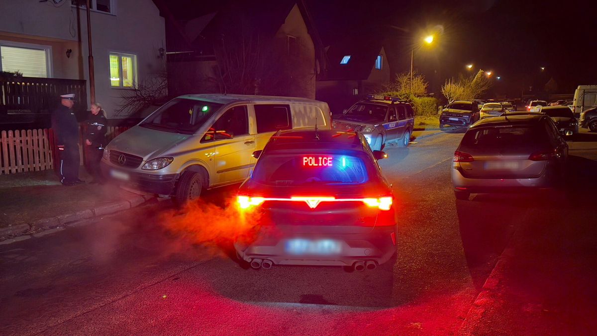 Policja na miejscu zabójstwa w Jeleniej Górze