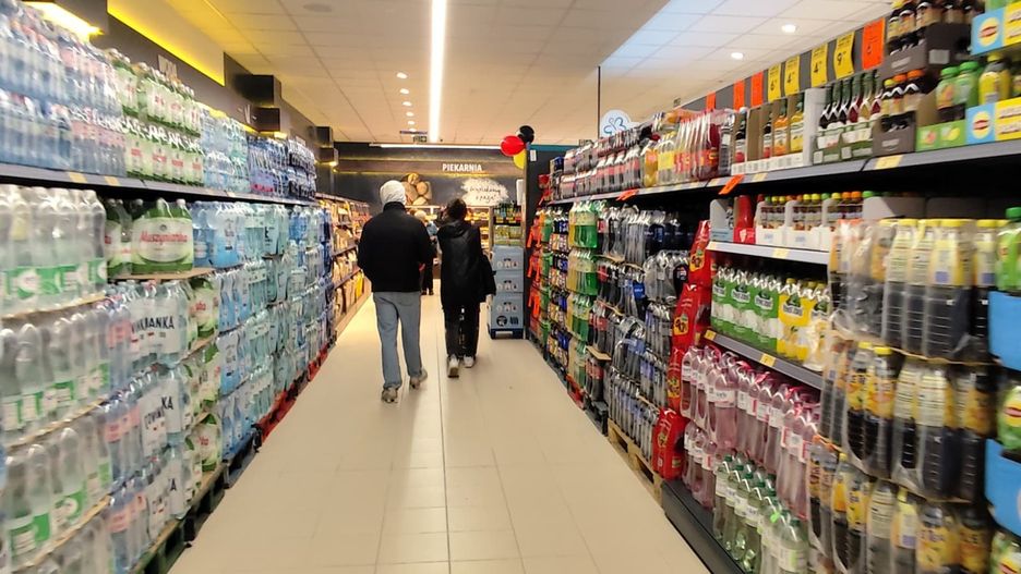 Od stycznia 2026 roku konsumenci znów muszą przygotować się na podwyżki podatku cukrowego.