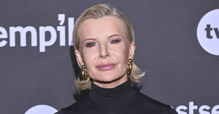 Joanna Racewicz pokazuje zdjęcie z 17-letnim SYNEM i wspomina zmarłego męża. "Gdyby można było cofnąć czas..."