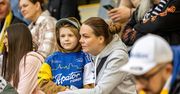 Żużlowa pasja pokoleń: Dlaczego czarny sport bije w sercach toruńskich rodzin?