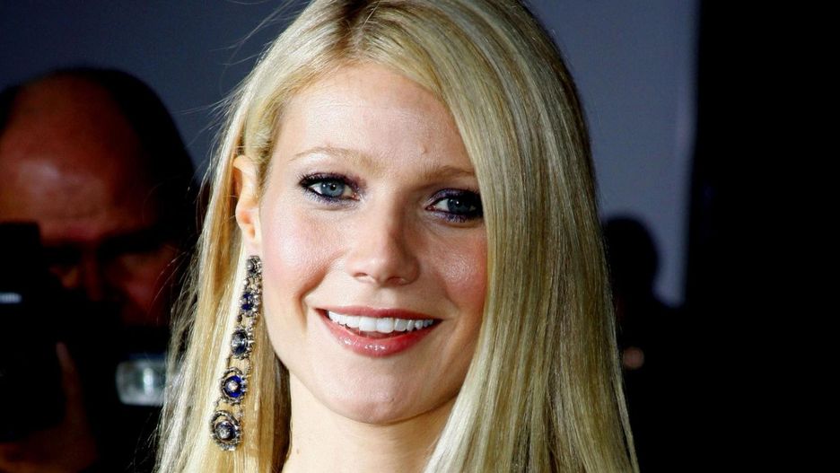 Gwyneth Paltrow nago z okazji 48-urodzin