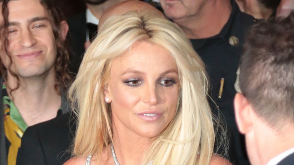 Britney Spears dzwoniła na numer ratunkowy dzień przed emocjonalnym wystapieniam