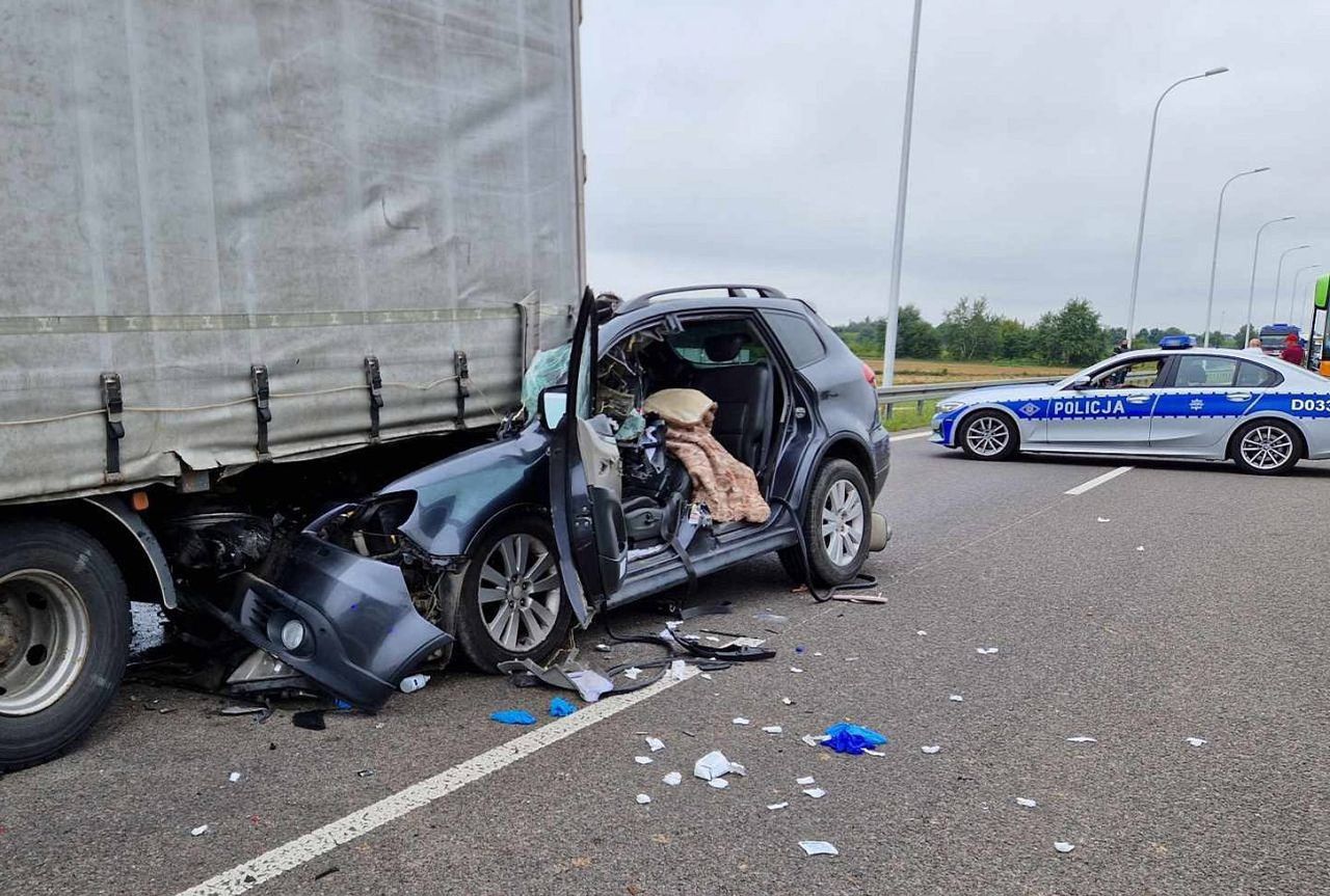 Koszmarny wypadek. Nie zauważył ciężarówki