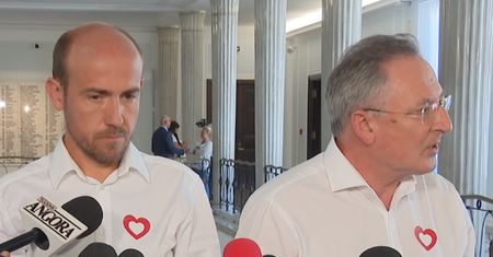 Posłowie KO starli się z reporterem TVP. "Pan jest częścią maszyny propagandowej"