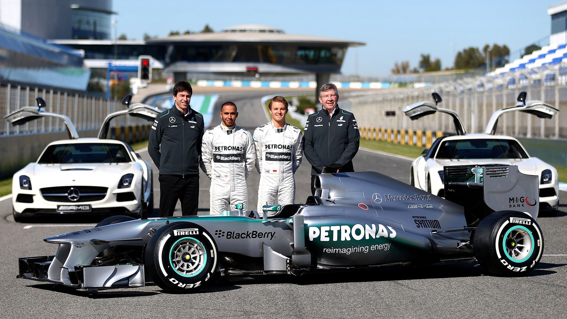 Mercedes W04