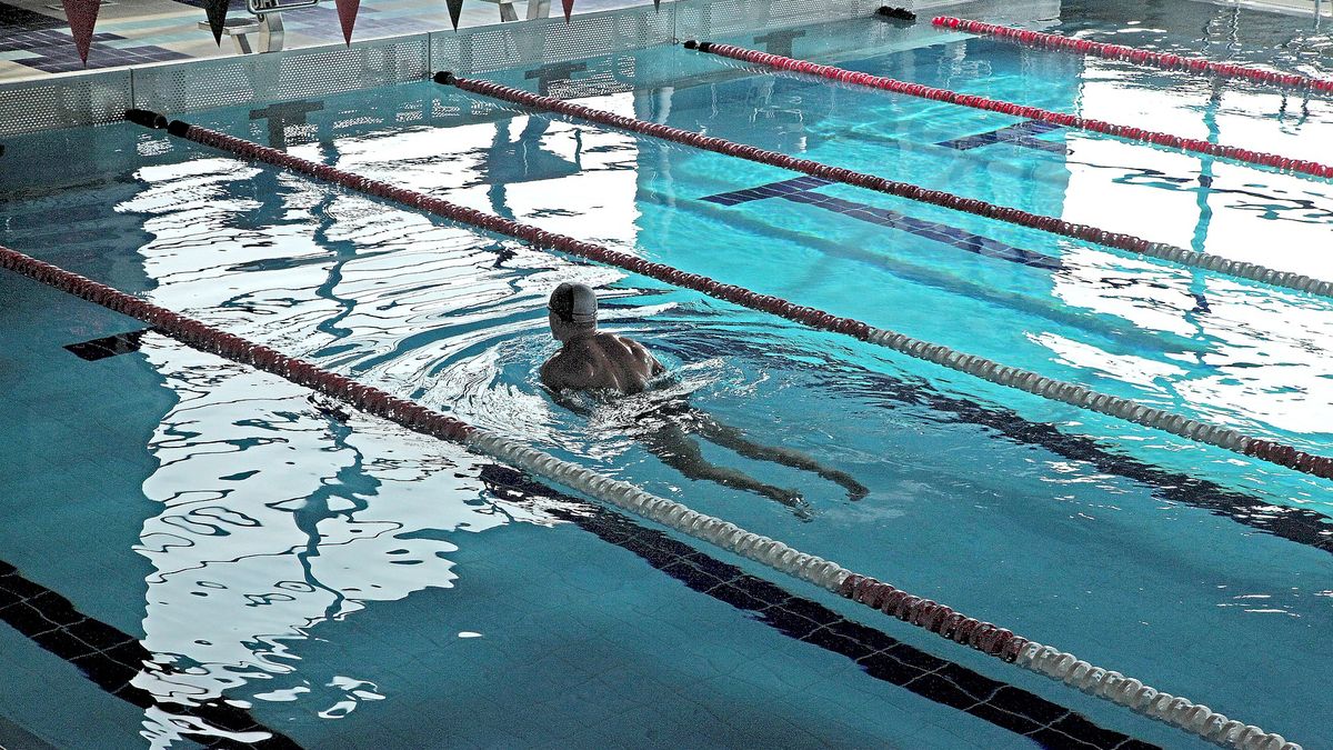 Basen dostał rachunek za prąd i wstrzymał sprzedaż karnetów