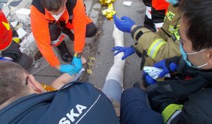 Mur przygniótł kobietę w Warszawie. Brawa dla chłopców za błyskawiczną reakcję