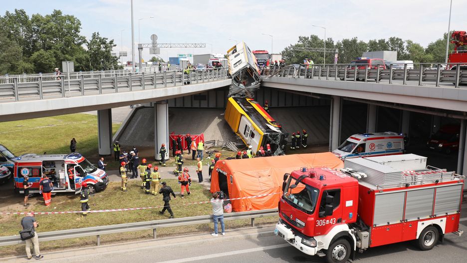 Warszawa. Wypadek autobusu. Prokuratura: Kierowca został zatrzymany (zdjęcie ilustracyjne)