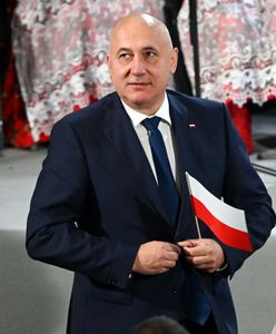 "Absolutna patologia". Burza po reportażu nt. wpłat na kampanię Brudzińskiego