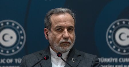 Iran grozi po ostatnich atakach USA. "Opuśćcie region"