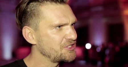 "Jedwabie, nowe technologie i biżuteria specjalnie dla mnie"