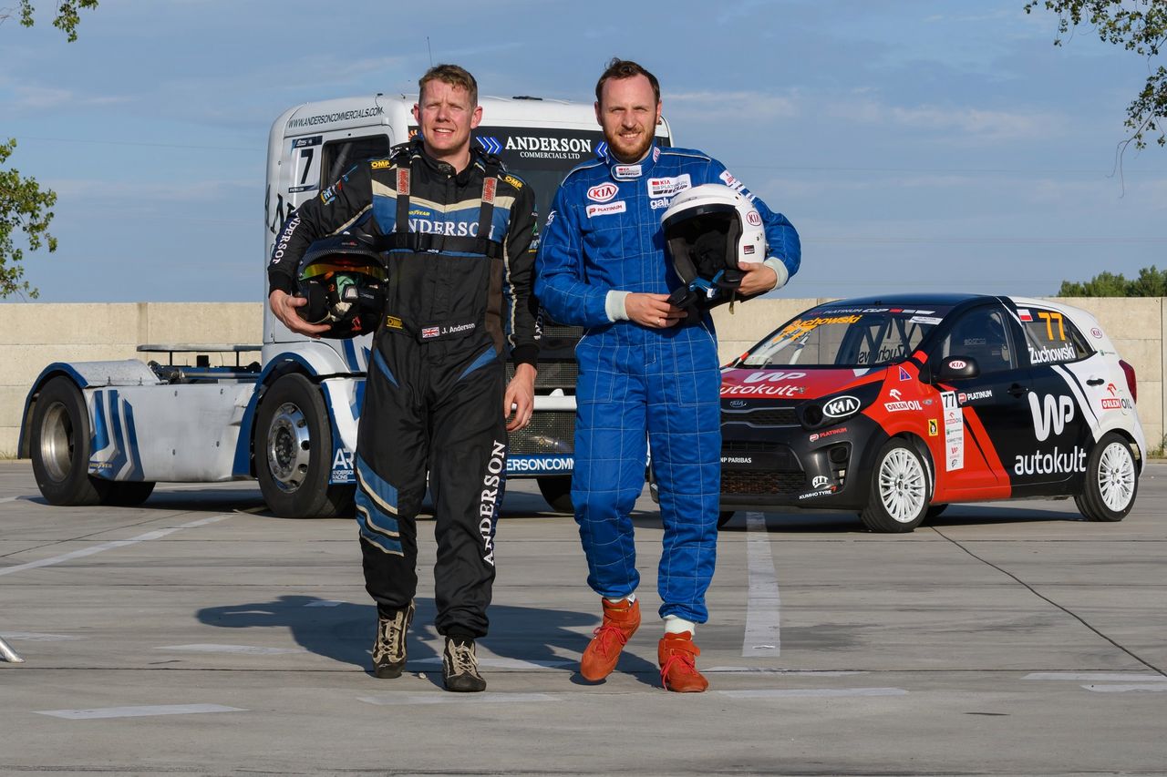 Kia Picanto vs MAN (fot. Dominik Kalamus/Kia Platinum Cup)
