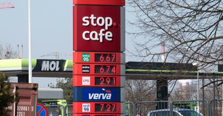 Anomalii na stacjach ciąg dalszy. To samo paliwo tańsze o 70 gr/l