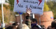 Protesty w Polsce. "Klinika aborcyjna" i wizerunek prezesa PiS