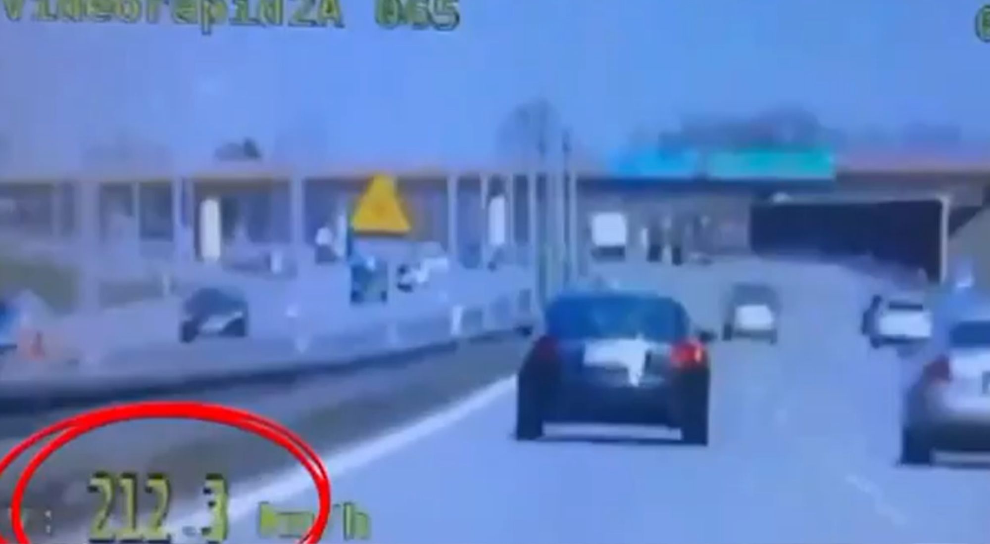 Policja zatrzymała kierowcę jadącego ponad 200 km/h