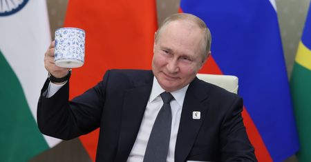 Uderzenie energetyczne Rosji w Europie. "To się już dzieje. Kartki na gaz"