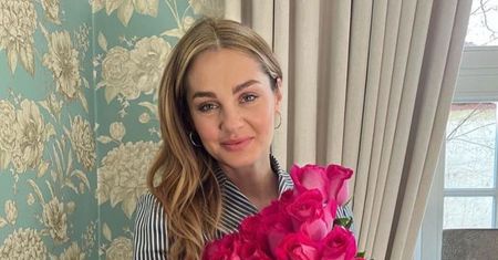 Małgorzata Socha podsumowuje 43. urodziny i chwali się kadrami z mamą i córką. Podobne? (ZDJĘCIA)