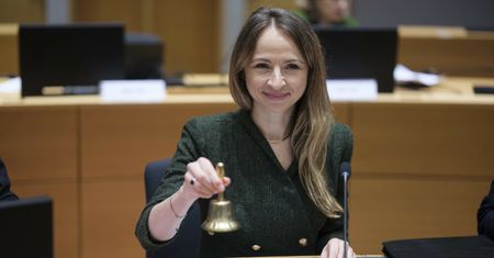 Dodatkowy urlop macierzyński wchodzi w życie. Kto może skorzystać?