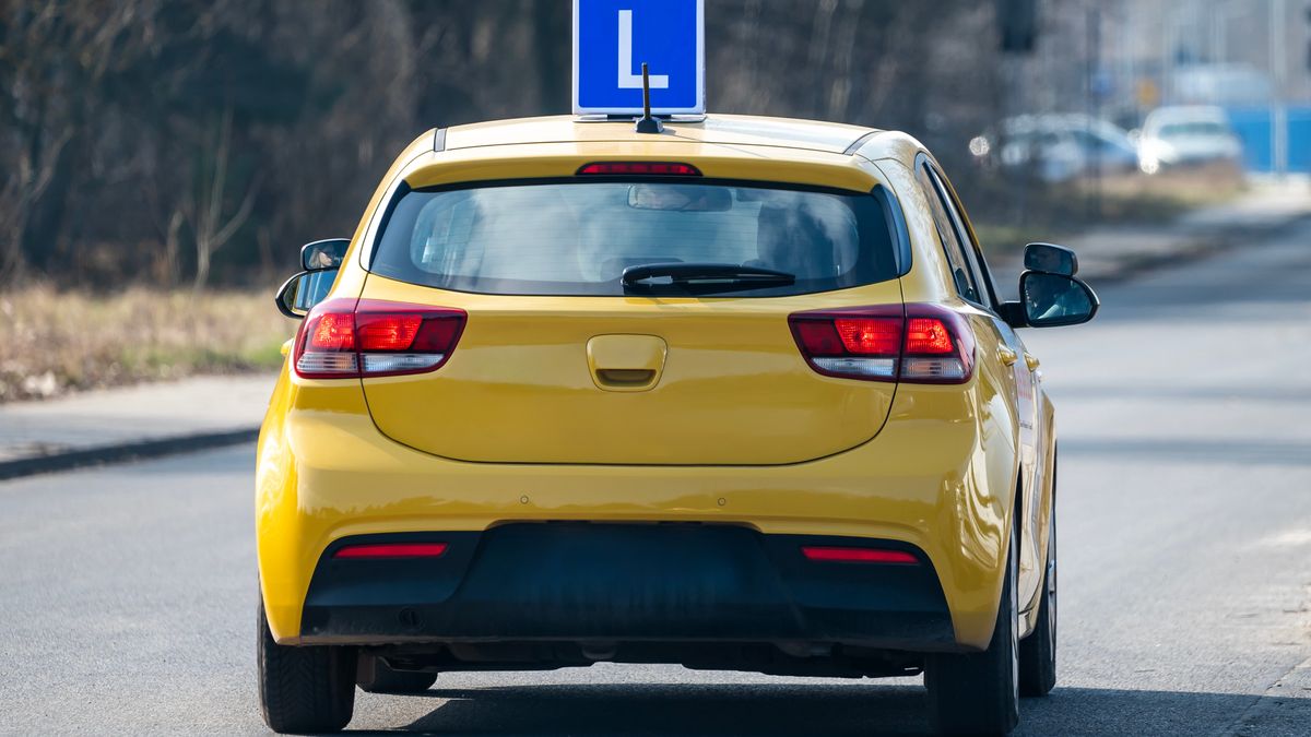 Zdawalność egzaminatorów na prawo jazdy będzie publiczna