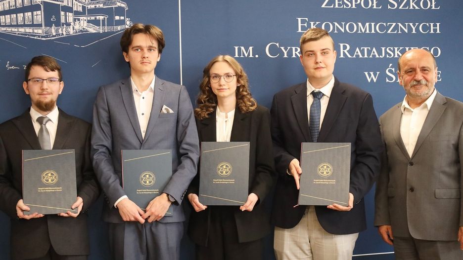 Uroczystość wręczenia tytułów Zawodowiec Roku ZSE Śrem