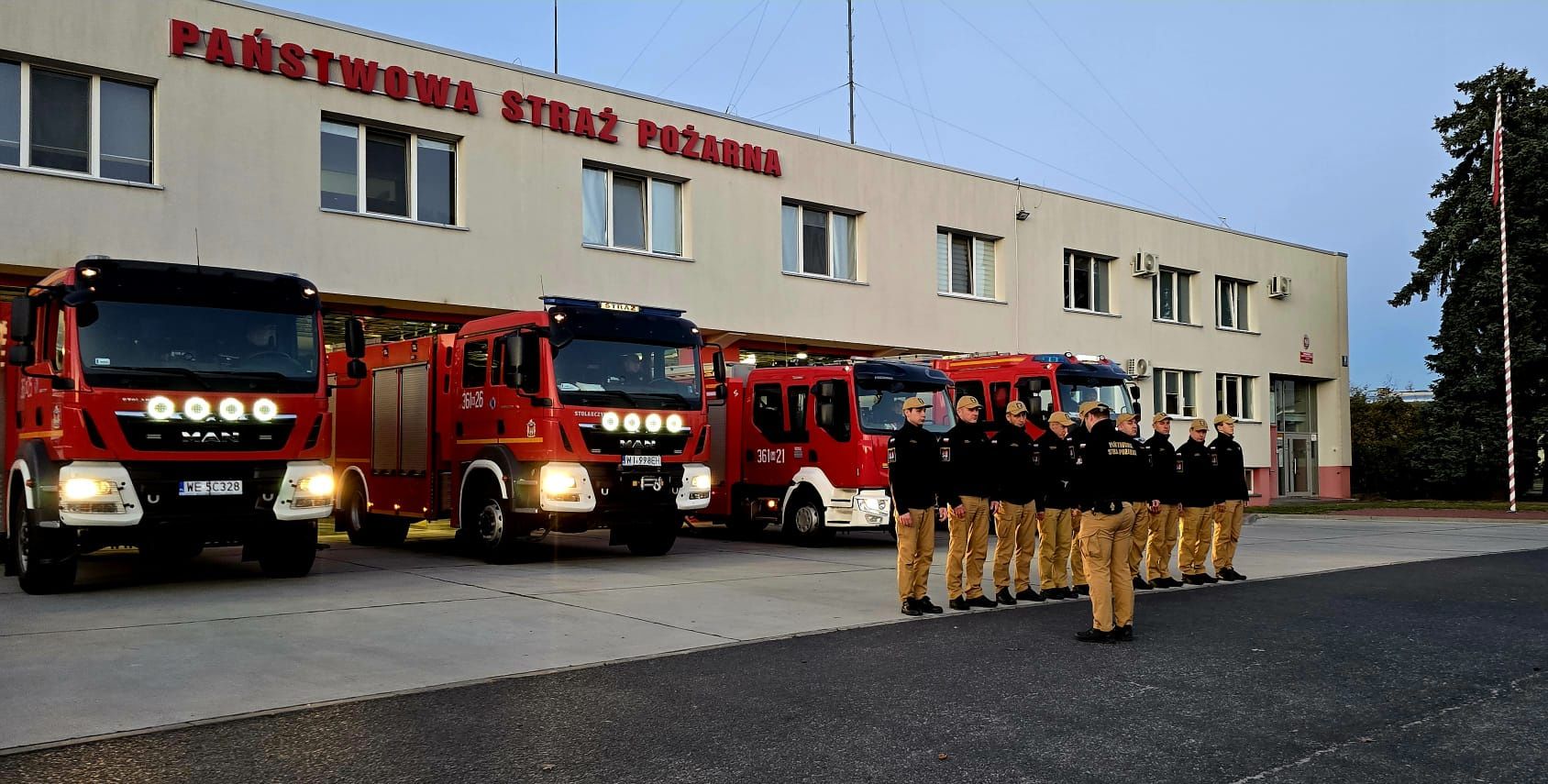 Hołd dla poległych strażaków