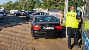 Pijany szarżował po plaży i taranował auta. W Rzeczycach sceny jak z filmu
